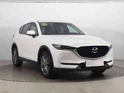 Biały Używany 2017 Mazda CX-5 SUV | 72 999 zł (Uczciwa cena)