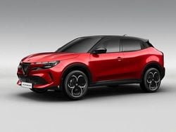 Lakier specjalny czerwony z czarnym dachem brera Nowe 2025 Alfa Romeo Junior SUV | 147 269 zł