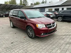 Bordowy Używany 2017 Dodge Grand Caravan Minivan | 37 500 zł