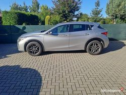 Używany 2018 Infiniti Q30 | 77 000 zł