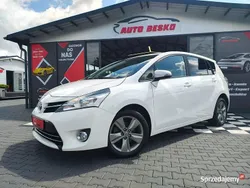 Biały Używany 2015 Toyota Verso Minivan | 29 500 zł (Uczciwa cena)
