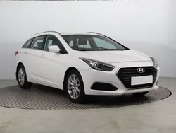 Biały Używany 2016 Hyundai i40 Kombi | 37 999 zł (Dobra cena)