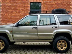 Złoty Używany 1998 Jeep Grand Cherokee SUV | 35 900 zł