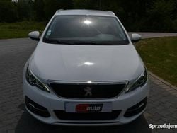 Biały Używany 2020 Peugeot 308 Kombi | 30 200 zł (Dobra cena)