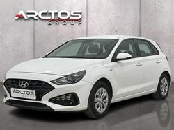 Biały Używany 2021 Hyundai i30 Classic Hatchback | 42 900 zł (Uczciwa cena)