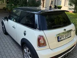 Biały Używany 2010 Mini Cooper S Hatchback | 31 000 zł (Uczciwa cena)