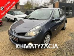 Grafitowy Używany 2006 Renault Clio II Hatchback | 8900 zł (Uczciwa cena)