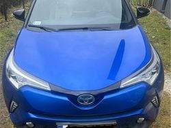 Niebieski Używany 2017 Toyota C-HR SUV | 69 900 zł (Dobra cena)