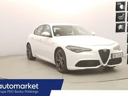 Biały (metalik) Używany 2021 Alfa Romeo Giulia Veloce Sedan/Limuzyna | 138 800 zł (Super Cena)