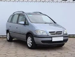 Szary Używany 2003 Opel Zafira Minivan | 5499 zł