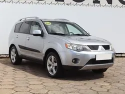 Srebrny Używany 2008 Mitsubishi Outlander SUV | 25 999 zł (Uczciwa cena)