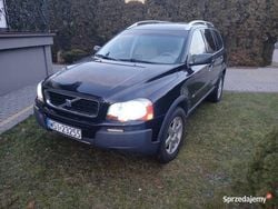 Czarny Używany 2004 Volvo XC90 SUV | 25 000 zł