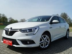Biały (metalik) Używany 2017 Renault Mégane GrandTour Kombi | 47 900 zł (Dość drogi)