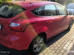 Czerwony Używany 2013 Ford Focus Hatchback | 21 500 zł (Uczciwa cena)