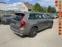 Złoty (metalik, perła) Używany 2020 Volvo XC90 SUV | 109 900 zł