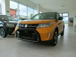 Czarny Nowe 2025 Suzuki Vitara SUV | 130 100 zł (Dość drogi)