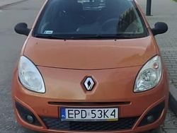 Pomarańczowy Używany 2009 Renault Twingo Hatchback | 7900 zł (Uczciwa cena)