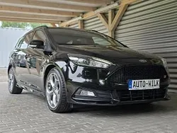 Czarny Używany 2018 Ford Focus ST Hatchback | 69 900 zł (Uczciwa cena)