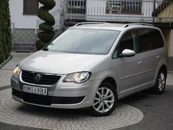 Inny kolor Używany 2010 VW Touran Minivan | 21 900 zł (Uczciwa cena)