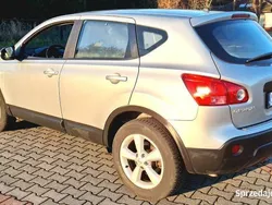 Srebrny Używany 2009 Nissan Qashqai SUV | 19 700 zł (Dobra cena)