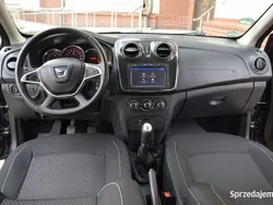 Czarny Używany 2016 Dacia Sandero Hatchback | 24 500 zł (Uczciwa cena)