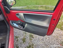 Czerwony Używany 2005 Citroën C1 Hatchback | 4900 zł (Uczciwa cena)