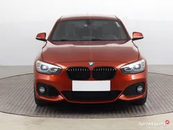 Pomarańczowy Używany 2017 BMW 118 Hatchback | 62 999 zł (Uczciwa cena)