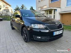 Czarny Używany 2015 Skoda Rapid Style Hatchback | 39 999 zł