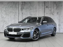 Bluestone metallic metalizowany Używany 2022 BMW 520 Shadowline Kombi | 168 700 zł (Drogi)