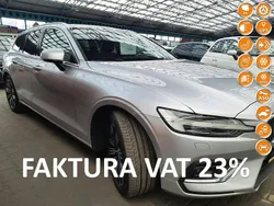 Srebrny (metalik) Używany 2019 Volvo V60 Kombi | 76 600 zł (Uczciwa cena)