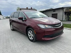 Bordowy (metalik) Używany 2017 Chrysler Pacifica SUV | 46 900 zł