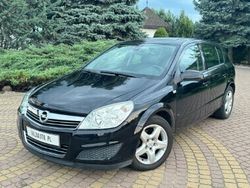 Inny kolor Używany 2007 Opel Astra Sedan/Limuzyna | 10 900 zł (Dość drogi)