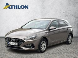 Brązowy (metalik) Używany 2022 Hyundai i30 Hatchback | 50 500 zł (Uczciwa cena)