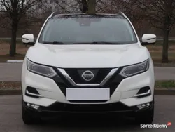 Biały Używany 2017 Nissan Qashqai SUV | 69 999 zł (Dość drogi)