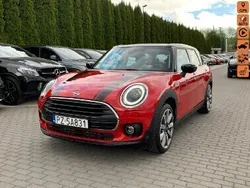 Czerwony Używany 2021 Mini Clubman Kombi | 75 900 zł (Uczciwa cena)