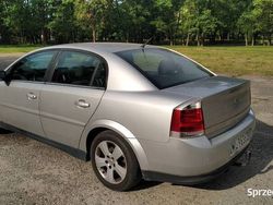 Srebrny Używany 2004 Opel Vectra Sedan/Limuzyna | 10 000 zł