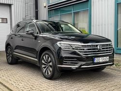 Czarny Używany 2021 VW Touareg Atmosphere SUV | 209 000 zł (Uczciwa cena)