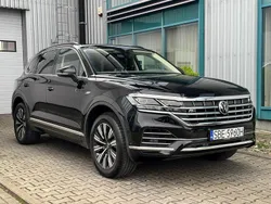 Czarny Używany 2021 VW Touareg Atmosphere SUV | 209 000 zł (Uczciwa cena)