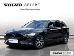Czarny Używany 2023 Volvo V60 Kombi | 134 777 zł (Dobra cena)