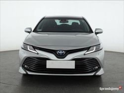 Srebrny Używany 2020 Toyota Camry Sedan/Limuzyna | 94 999 zł (Uczciwa cena)