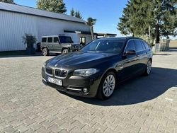 Brązowobeżowy Używany 2015 BMW 520 Kombi | 48 500 zł (Super Cena)