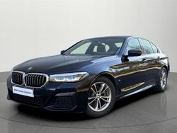 Czarny szafir metalizowany Używany 2022 BMW 520 Shadowline Sedan/Limuzyna | 174 900 zł (Uczciwa cena)