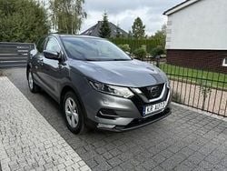 Szary Używany 2018 Nissan Qashqai SUV | 54 900 zł (Uczciwa cena)