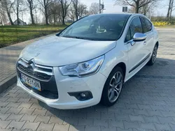 Biały Używany 2011 Citroën DS4 Hatchback | 29 999 zł (Uczciwa cena)