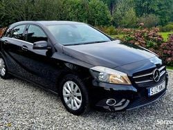 Czarny Używany 2014 Mercedes A180 Hatchback | 44 900 zł (Uczciwa cena)