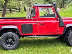 Czerwony Używany 1999 Land Rover Defender SUV | 110 000 zł