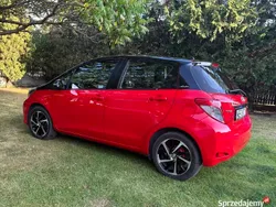 Czerwony Używany 2012 Toyota Yaris Sedan/Limuzyna | 29 500 zł (Dość drogi)