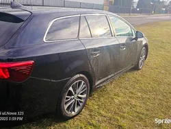 Używany 2015 Toyota Avensis | 40 900 zł (Uczciwa cena)