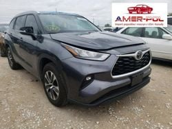Szary Używany 2020 Toyota Highlander XLE SUV | 122 000 zł