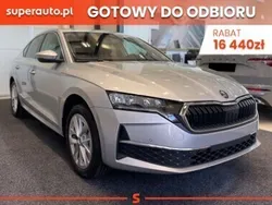 Srebrny Nowe 2025 Skoda Octavia Selection Sedan/Limuzyna | 124 410 zł (Uczciwa cena)